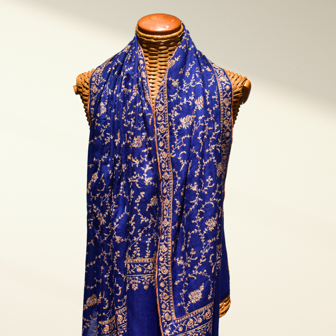 Blue pashmina shawl imperial on mannequin
