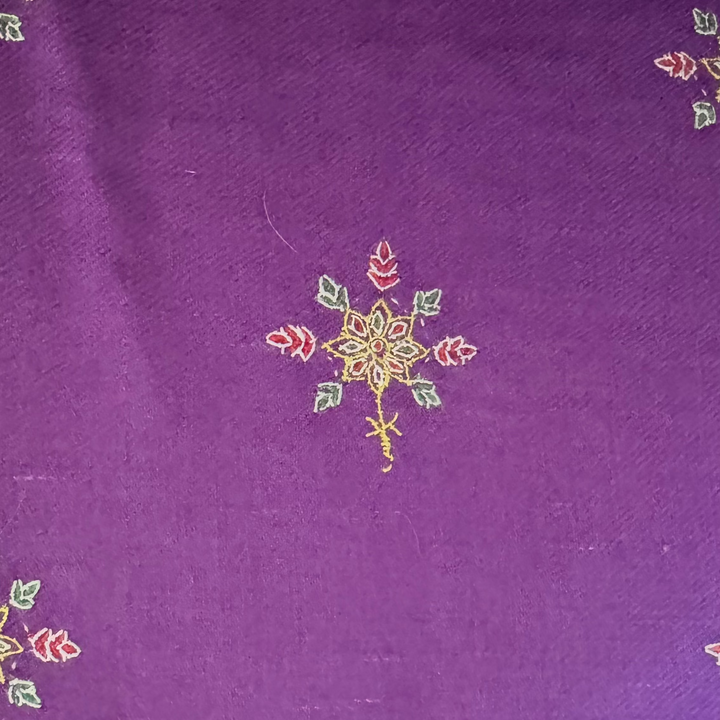 closeup embroidery of pure pashmina handkerchief