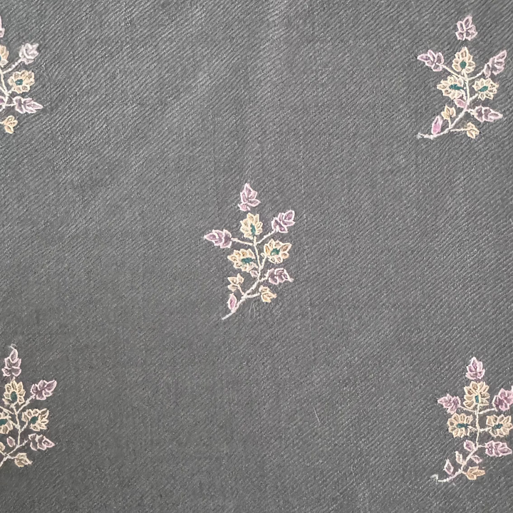 Gray long floral pocket square 