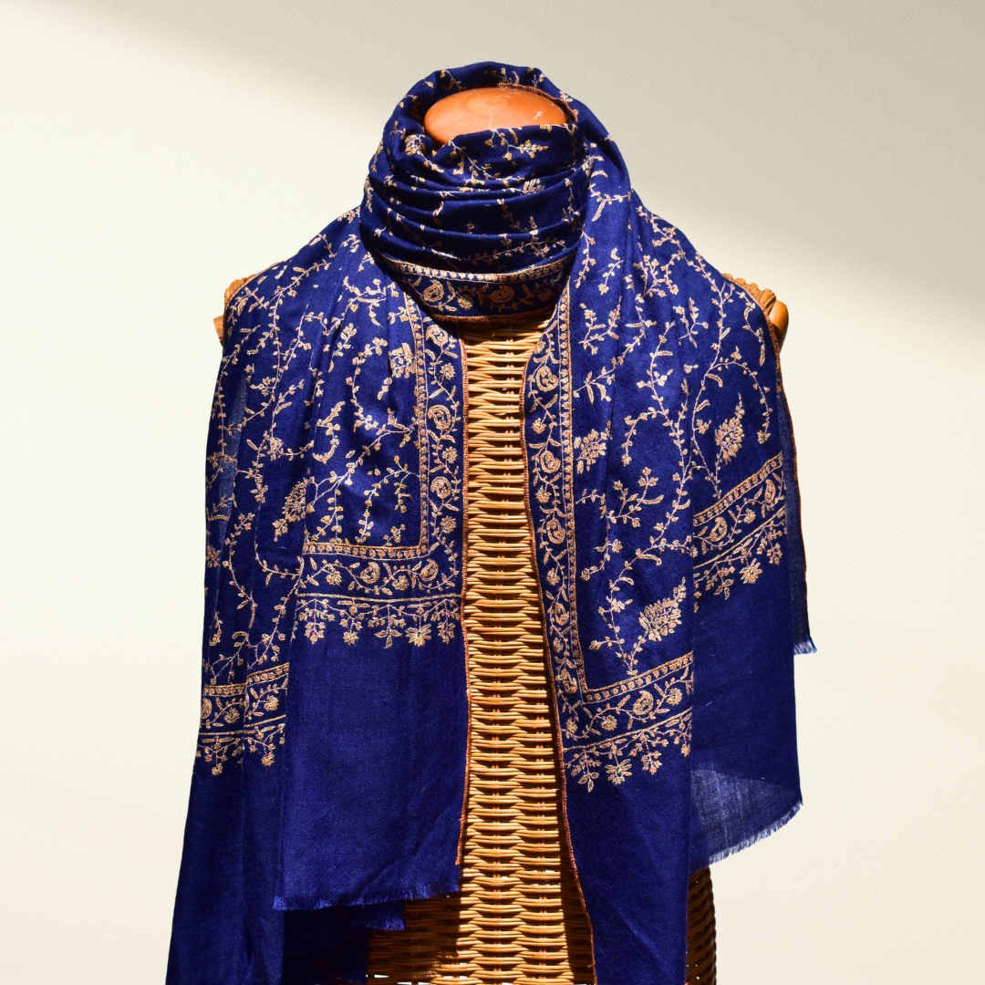 Pashmina Shawl Imperial draped on mannequin