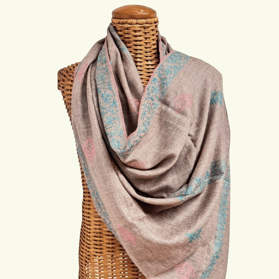 BLISS Kashmiri Taupe Pashmina Shawl – Full View Natural Undyed Cashmere Wrap with Sozni Floral Corner Embroidery | Indus Weavers