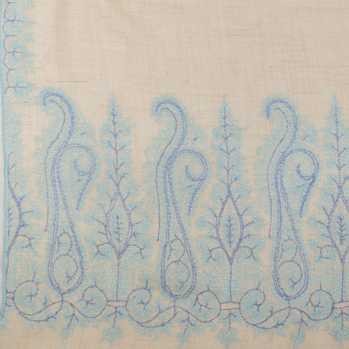 AQUA Luxury Cashmere Wrap – Close-Up of Blue Cotton Thread Sozni Paisley Embroidery on Ivory Pure Pashmina | Indus Weavers