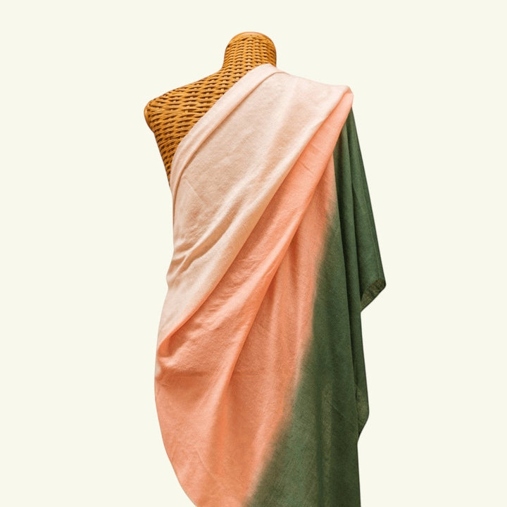 OMBRE Pashmina Shawl – Flat Lay Showing Gradient Ombré Colour Transitions in Pure Cashmere | Indus Weavers