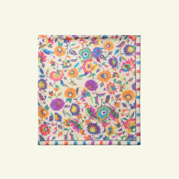 ERIS Luxury Ivory Pashmina Shawl – Detail of Kani Weave Floral Pattern & Striped Border on 100x200cm Cashmere Wrap | Indus Weavers
