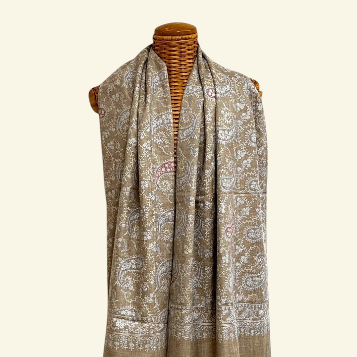JALORA Pure Pashmina Shawl – Draped Lifestyle View Showing Semi-Jamawar Sozni Embroidery Pattern | Indus Weavers