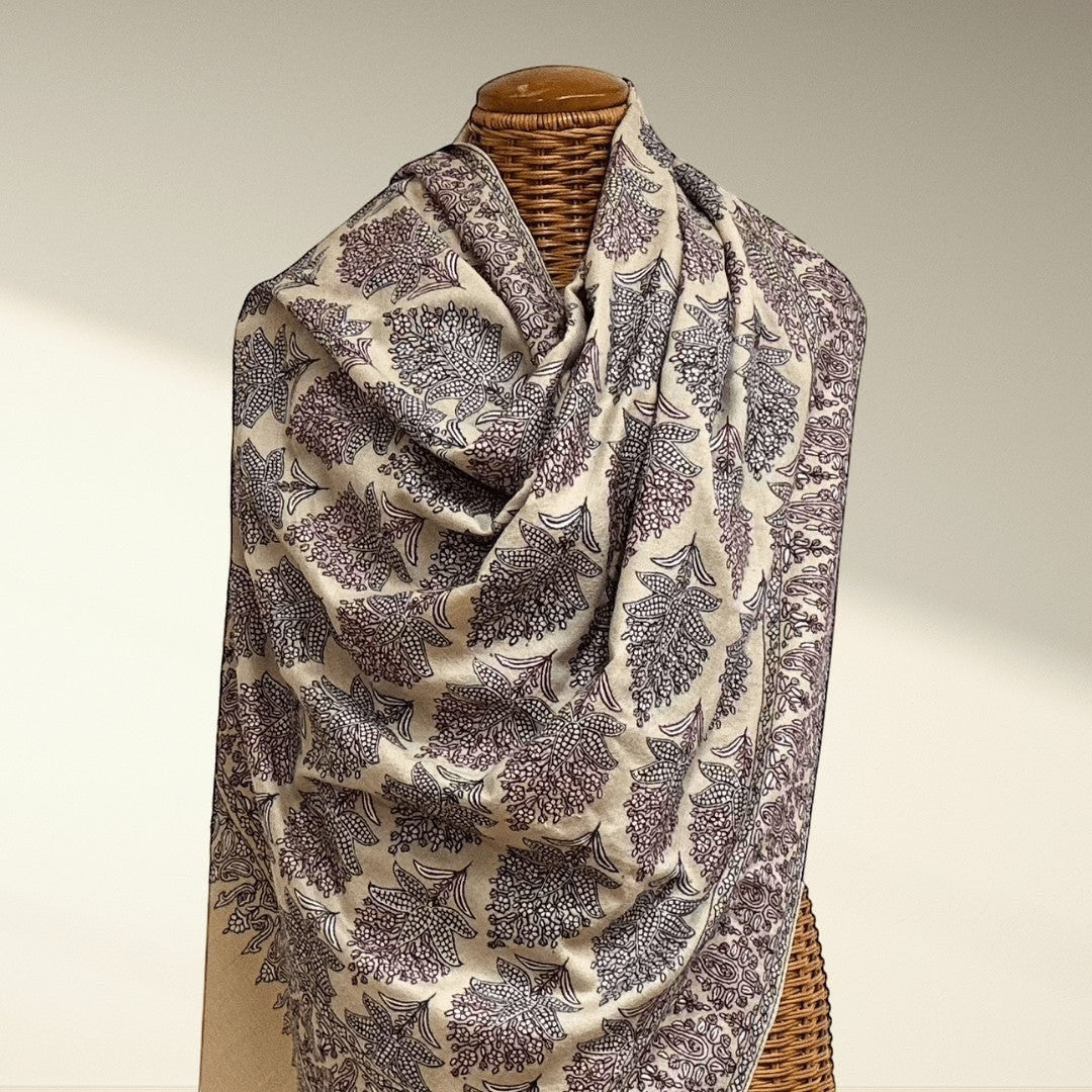 Lumora – Handwoven Cashmere Pashmina Shawl with Sozni Jamawar Embroidery | Luxury Artisan Heirloom - Indus Weavers