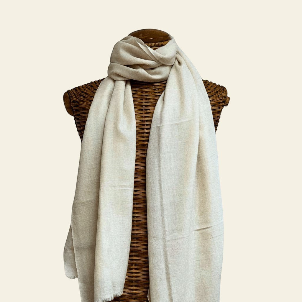 Pure Ladakhi Pashmina Shawl – Full View Natural Ivory Undyed Handwoven Cashmere Wrap | Indus Weavers