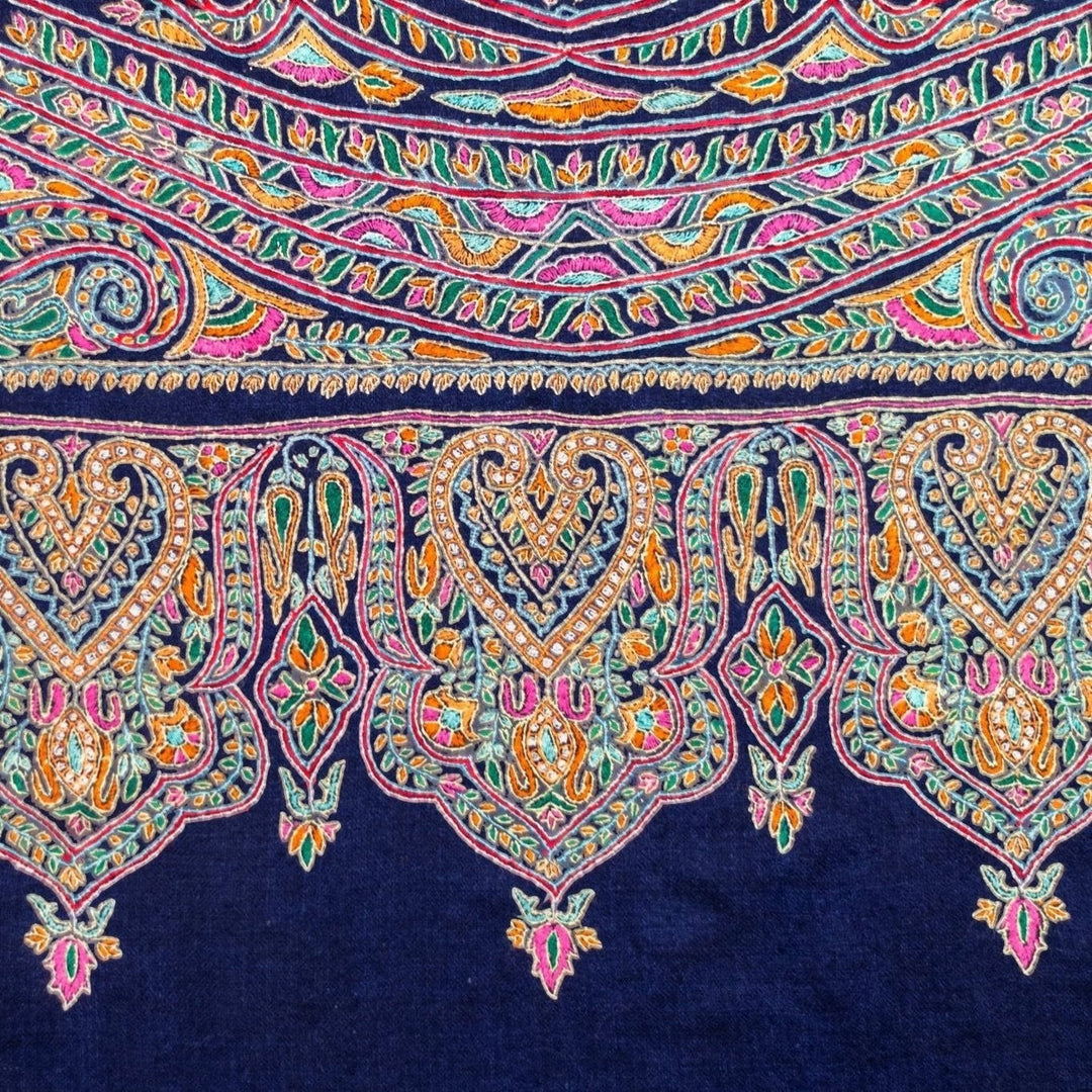 VICTORIA Handcrafted Jamawar Pashmina Shawl – Papier Mâché Floral Motifs | Indus Weavers