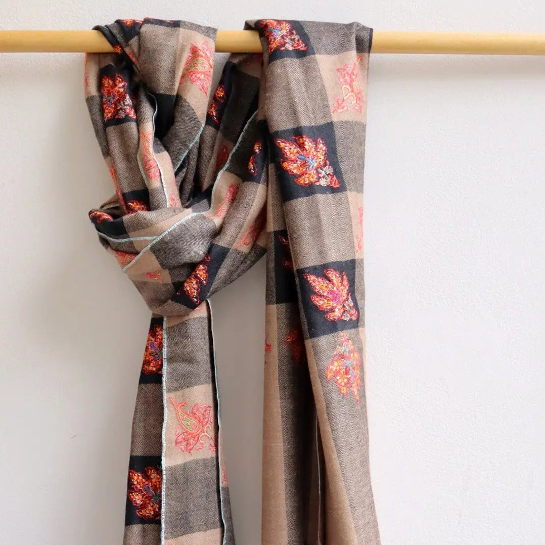 Handcrafted Akashi Pashmina Shawl - CHLOE - 200x100 cm Indus Weavers